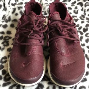 Nike Leather Prestos